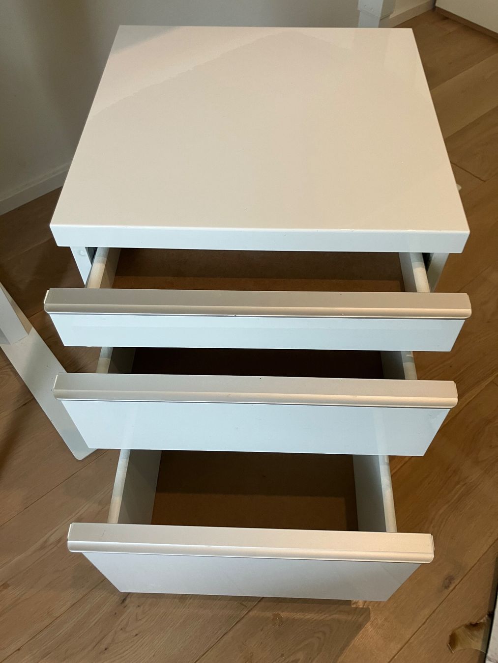Ikea Korpus: Büro - Korpus – Gebraucht aus Reinach BL von jul_6nvf 2