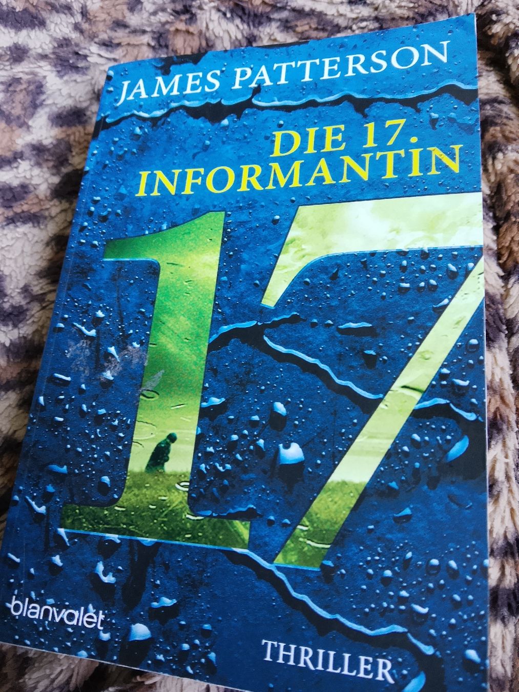 Libri: Die 17.Informantin – Usato da Volken venduto da katz5