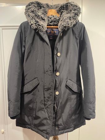 Woolrich Parka mit Kunstpelz Kragen Grösse XS gebraucht