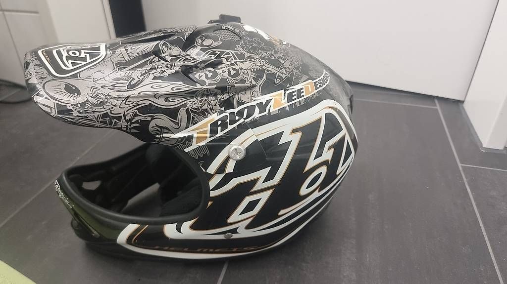Caschi: Sport Helm Troy Lee Designs – Usato da Neuenkirch venduto da tip_wp7s