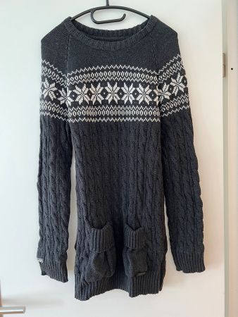 Kuschliges Strickkleid von SUPER DRY NEU