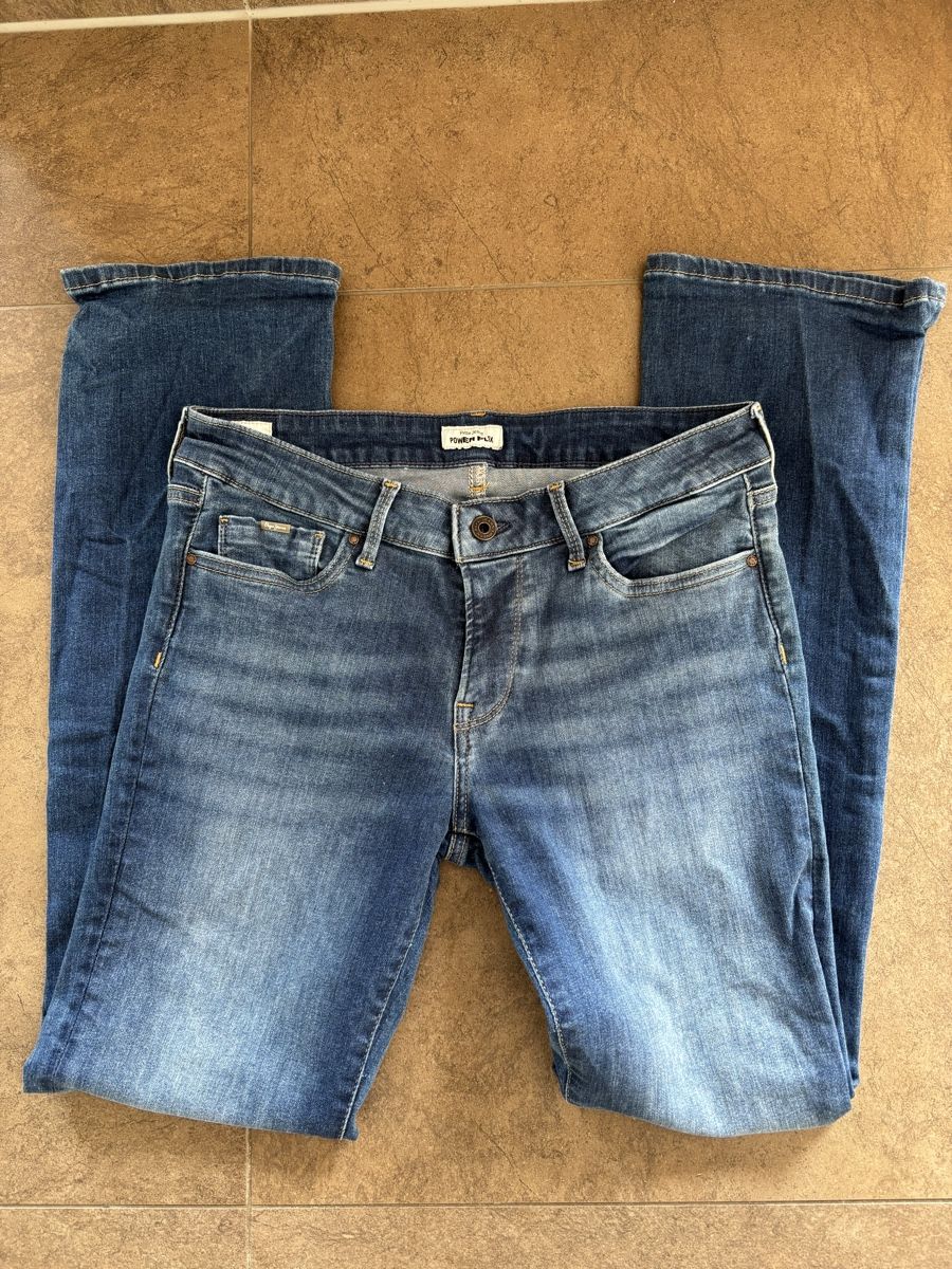 Levi's Jeans: Pepe jeans – Gebraucht aus Corpataux von seniz