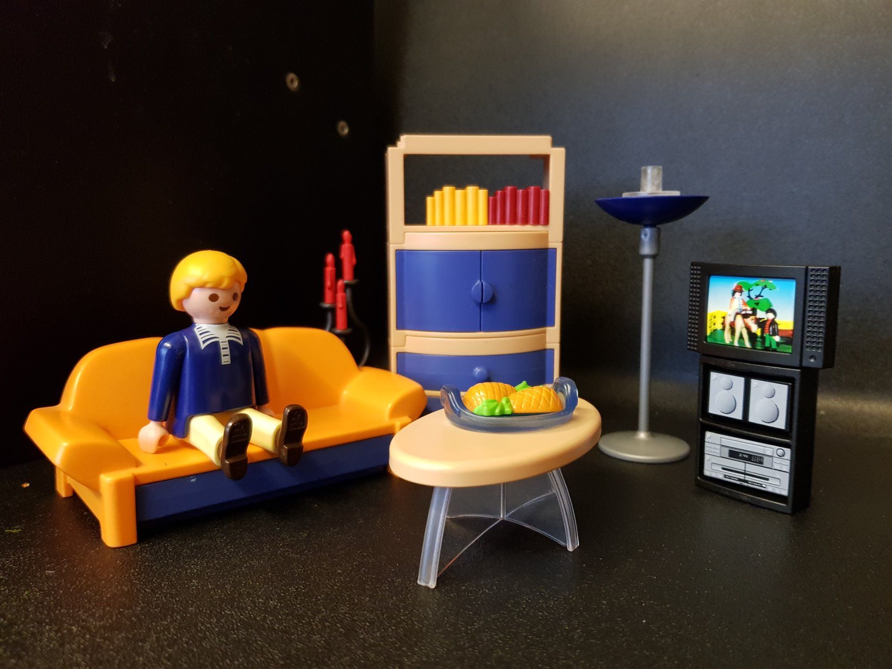 Playmobil Giocattoli: Playmobil Wohnzimmer – Usato da Frauenfeld venduto da Sedudi