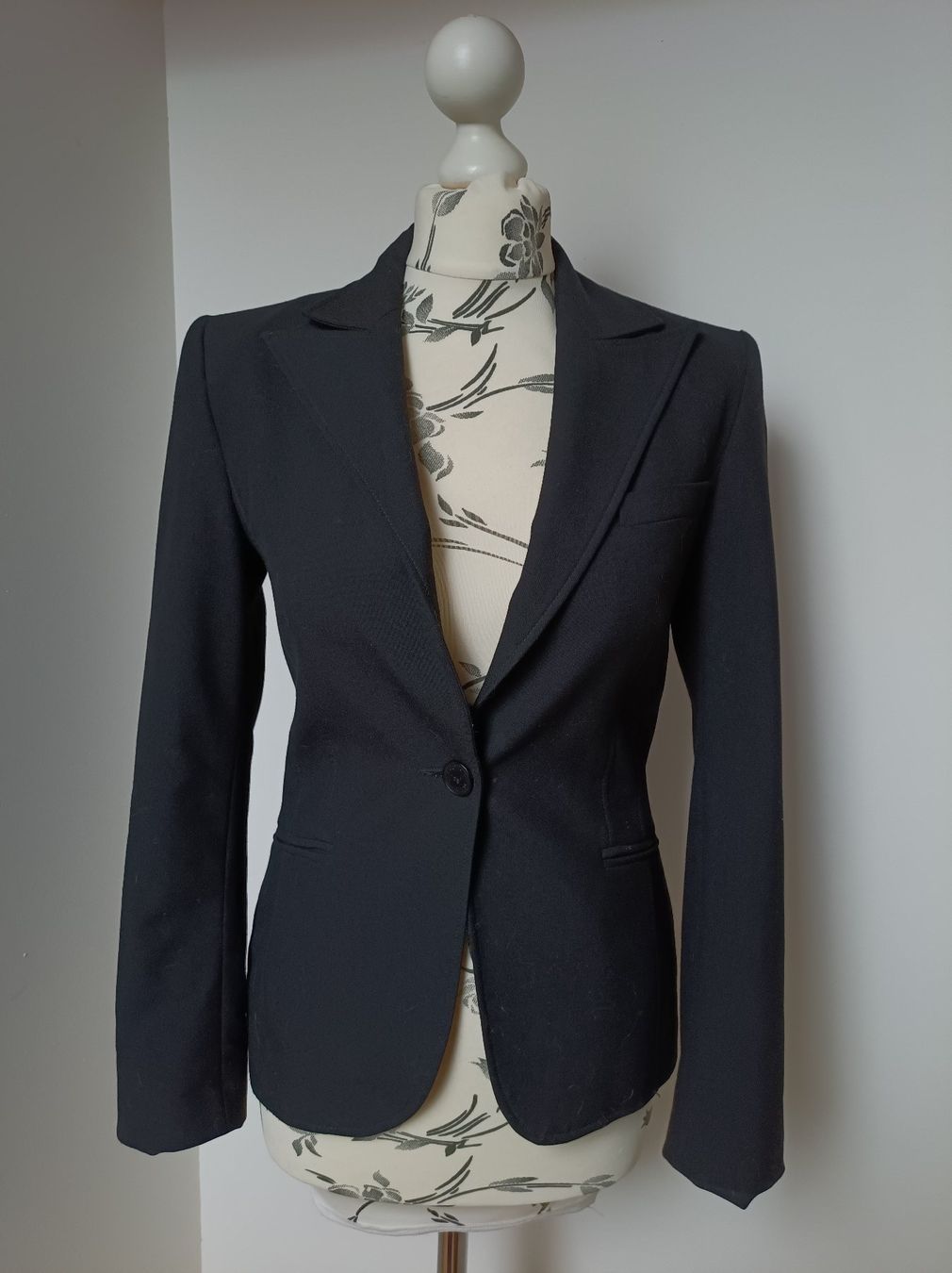 Giacche: Schneidiger Schwarzer Blazer von "WE Fundamentals" – Usato da Peccia venduto da LillyMarie98 2
