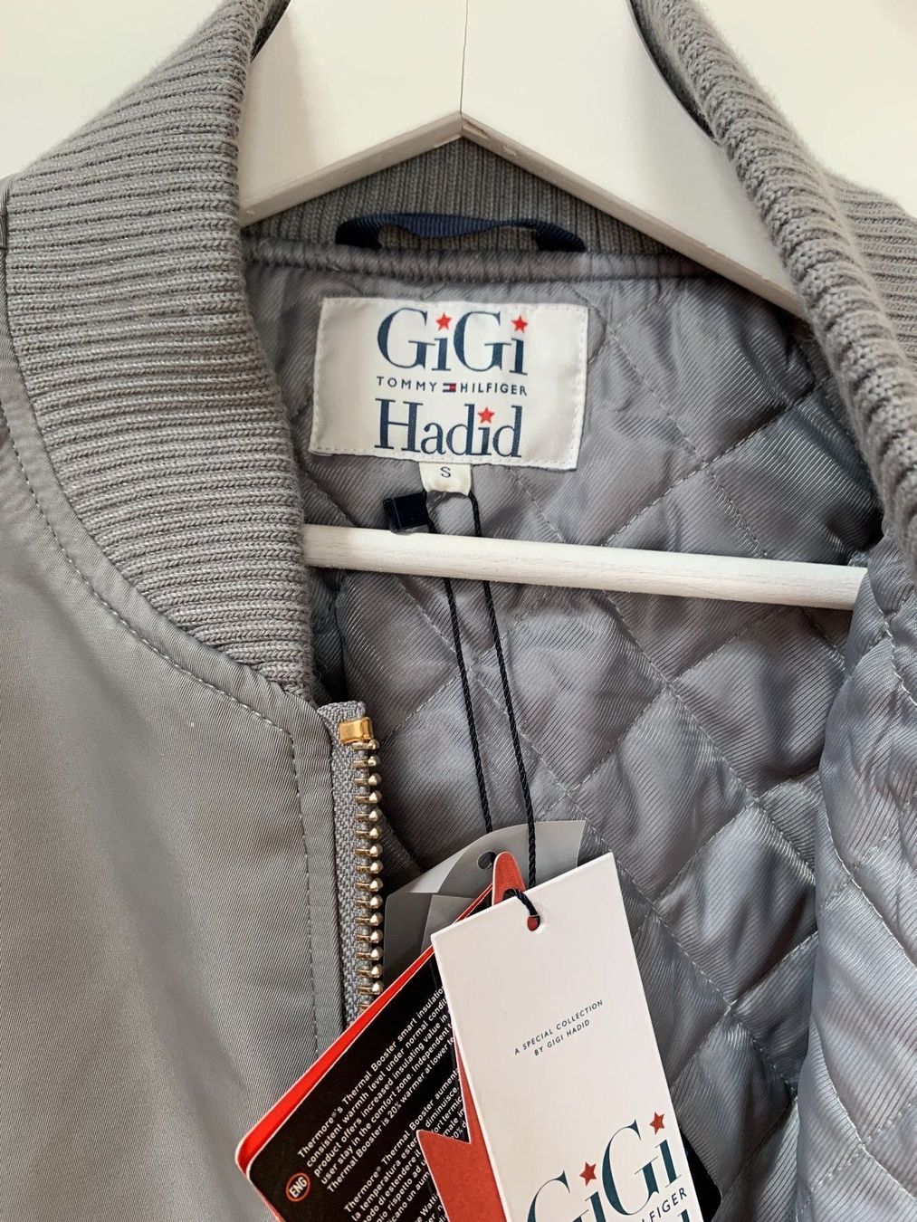 Tommy Hilfiger Giacche: Tommy Hilfiger x Gigi Hadid Bomberjacke – Nuovo e nell'imballaggio originale da Maisprach venduto da jokoundklaas 3