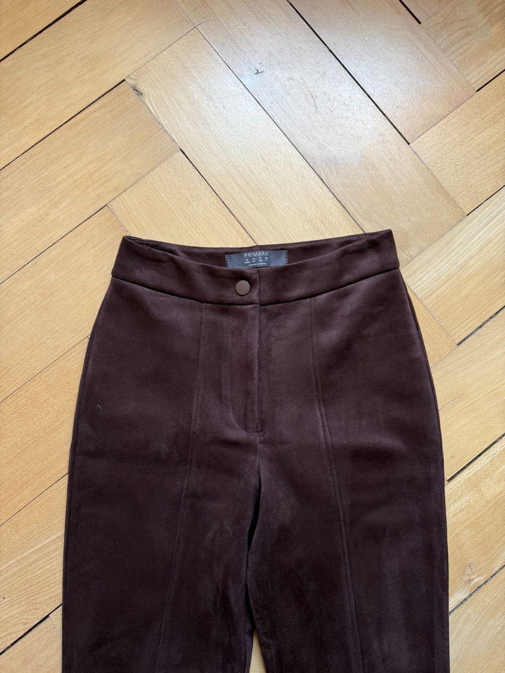 Primark Pantalons: Flared Hose dunkelbraun 34 – D'occasion à Zürich par Diazaio 1