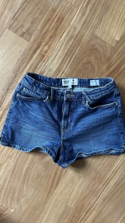 Denim shorts America Today 