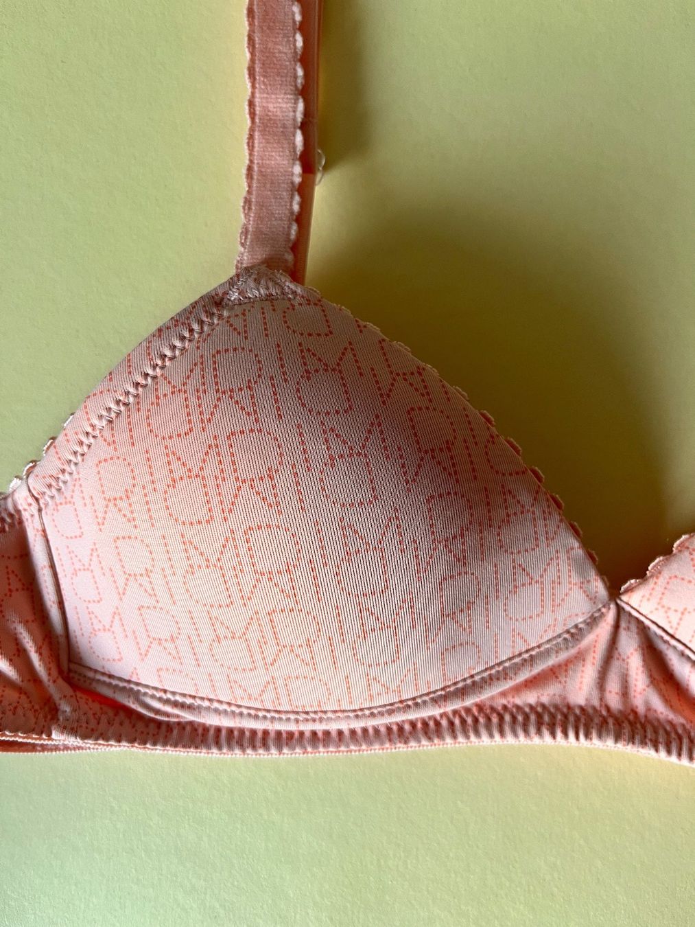 Dim Autres dessous: DIM, Soft-BH, Grösse 65A, Farbe Hellrosa – Neuf avec emballage d'origine à Rudolfstetten par gst_g7xl 1