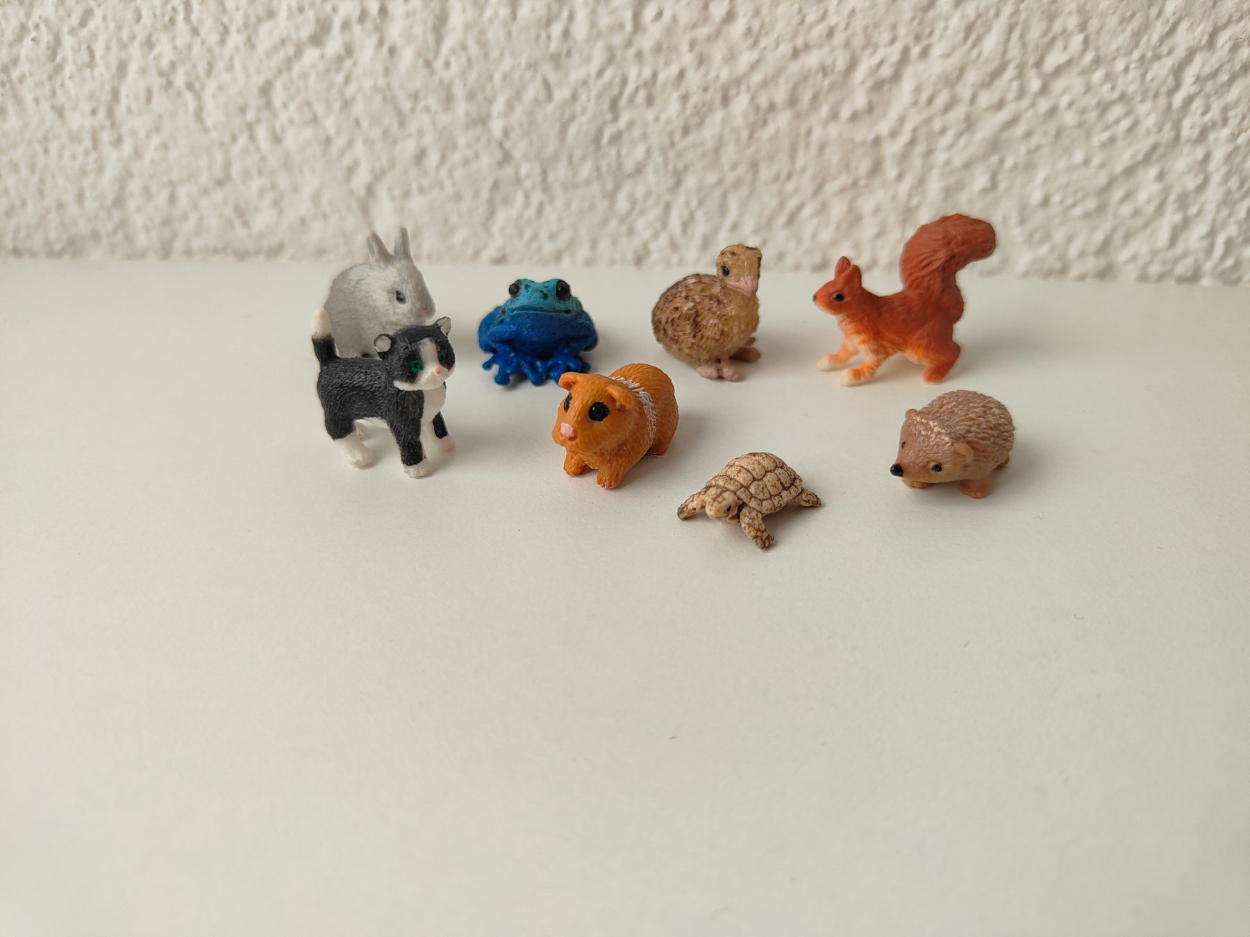 Schleich Statuette: Schleich Minis Set Wald & Haustiere Katze Eichhörnchen Hase – Usato da Thalwil venduto da FigurenFreunde