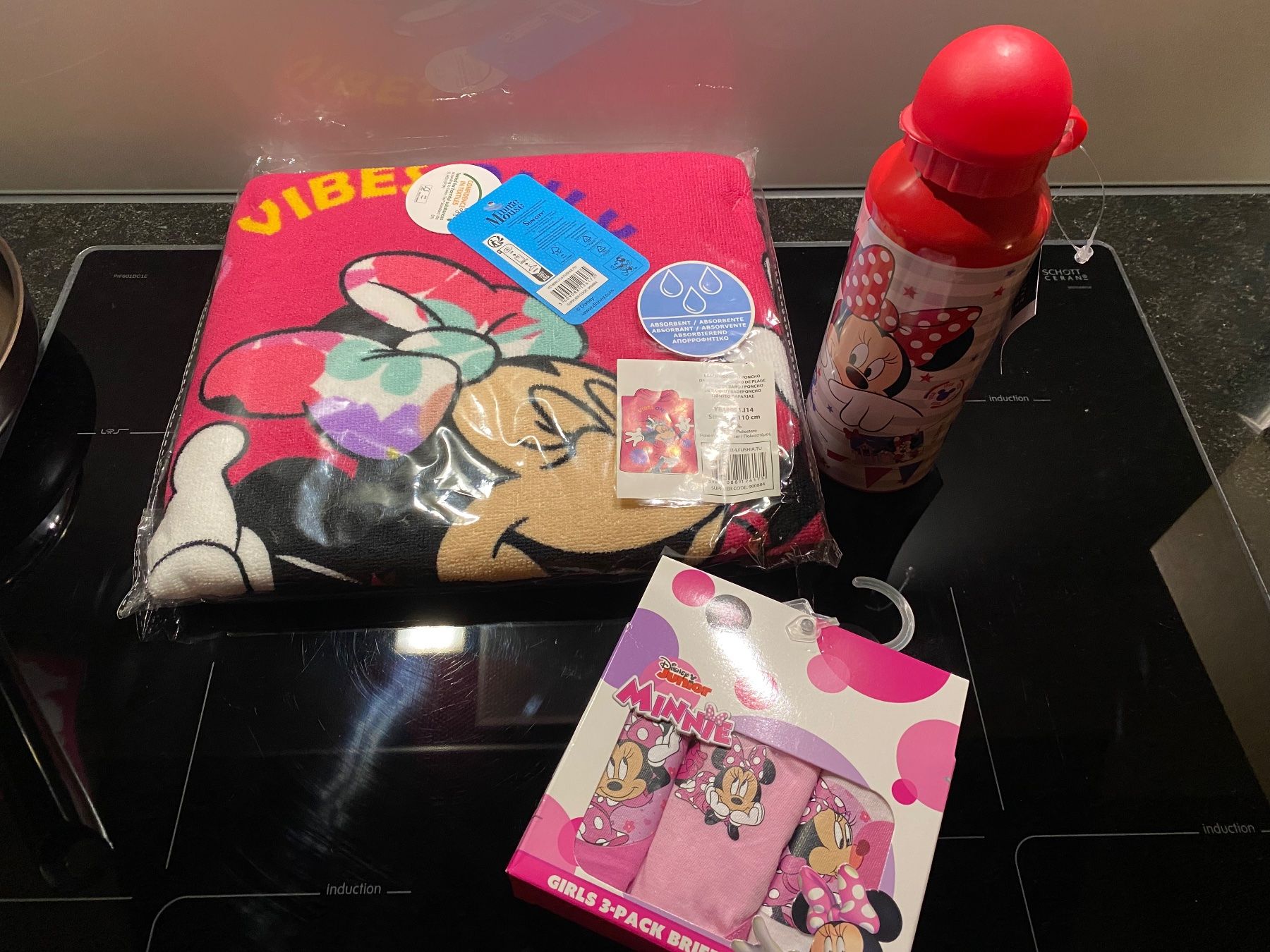 Lotti & Set di vestiti: Wunderschönes Minnie Maus Set, NEU! – Usato da Summaprada venduto da hirschuh506 1