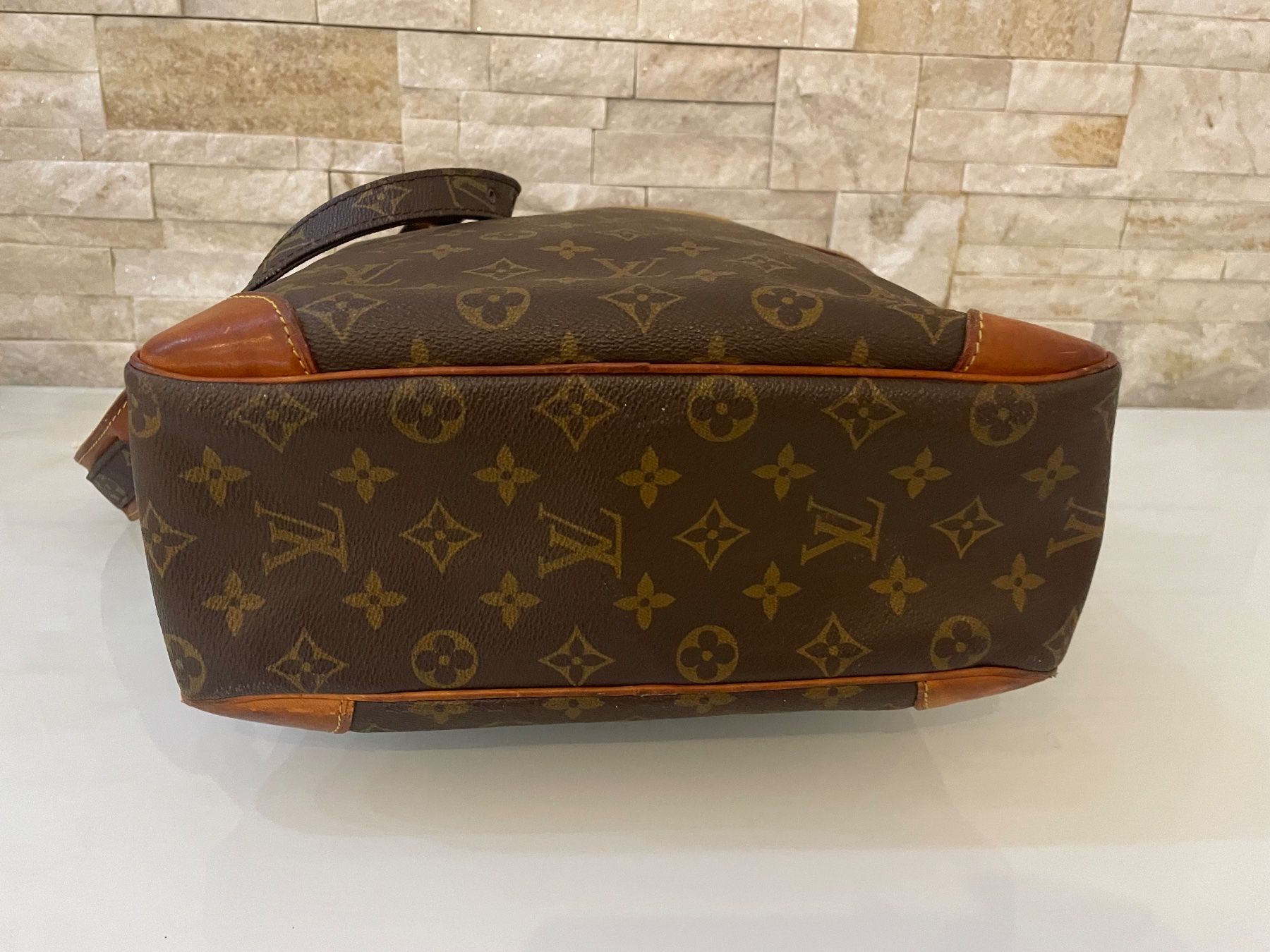 Louis Vuitton Borse: Louis Vuitton Umhängetasche - Nr. 609 – Usato da Hittnau venduto da LuxAndMore 5