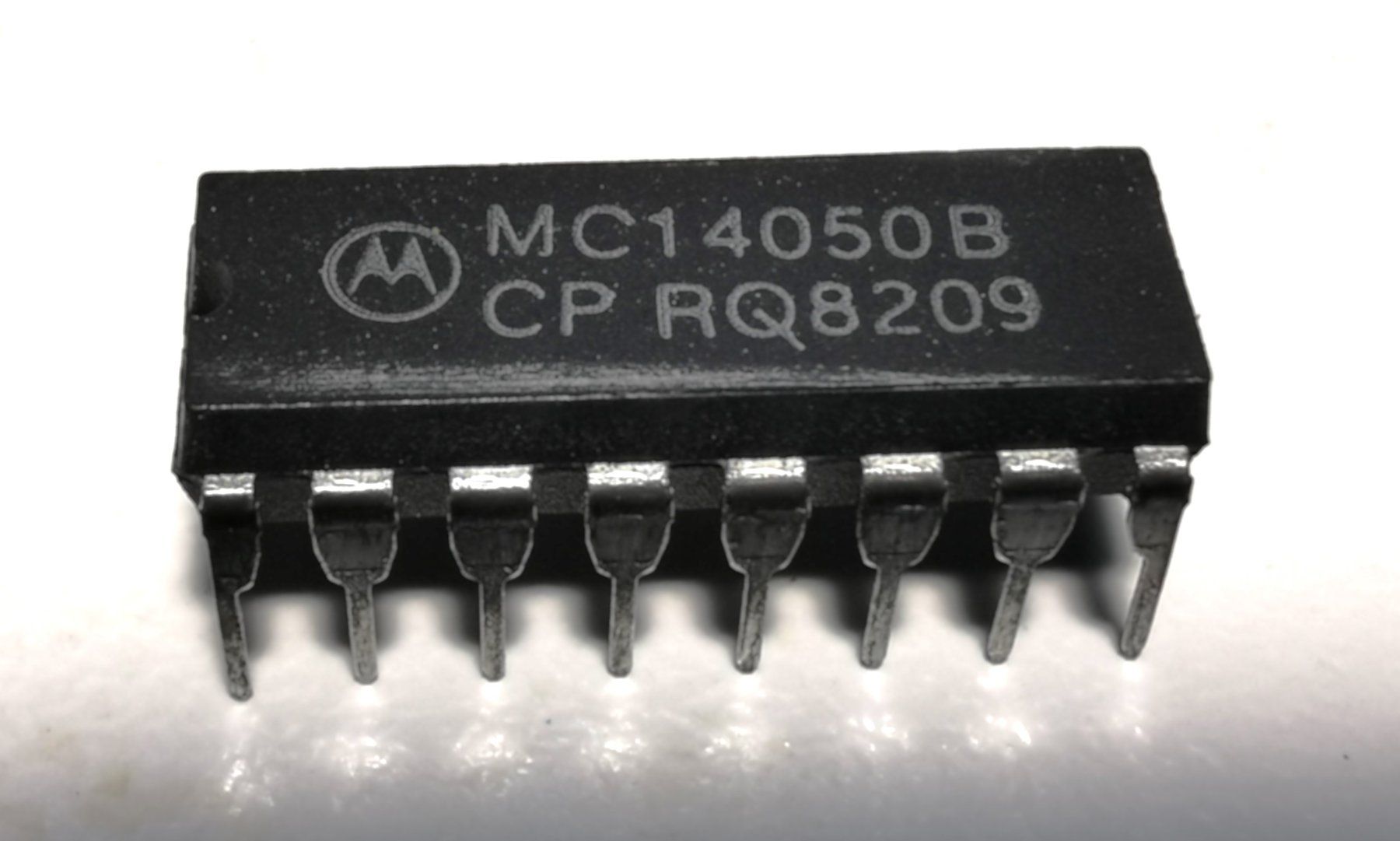 Elektronikbauteile: MC14050B Quad NonInverting HEX Buffer – Neu und originalverpackt aus Oberwangen b. Bern von Vittorio0