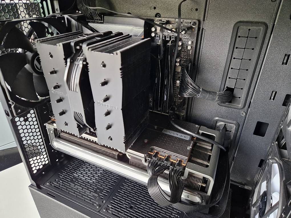 PC: High End AMD Gaming PC – Usato da Zürich venduto da Antaressquadron 3