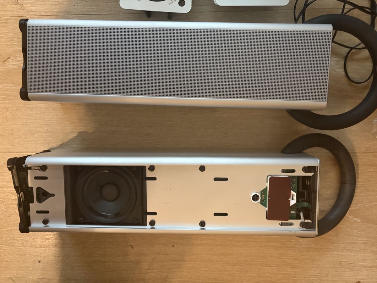 Bang & Olufsen Casse acustiche: Bang & Olufsen BeoSound 3 Set – Difettoso da St-Légier-Chiésaz venduto da jldr1273 2