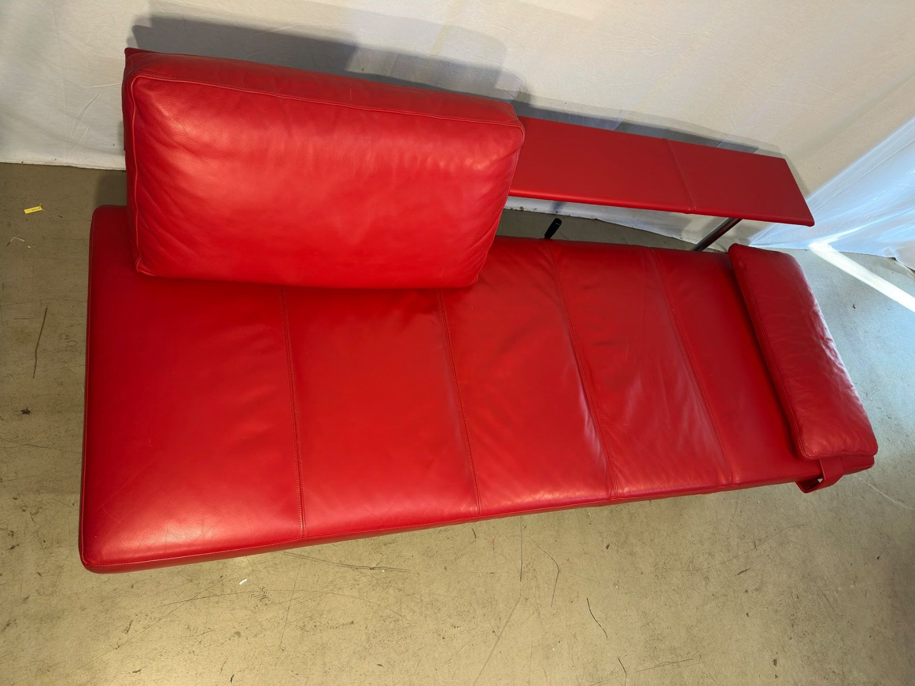 Sedie a sdraio: IP Design Campus Liege, rotes Leder - Ref 10/28 – Usato da Au ZH venduto da BrockiAu 1