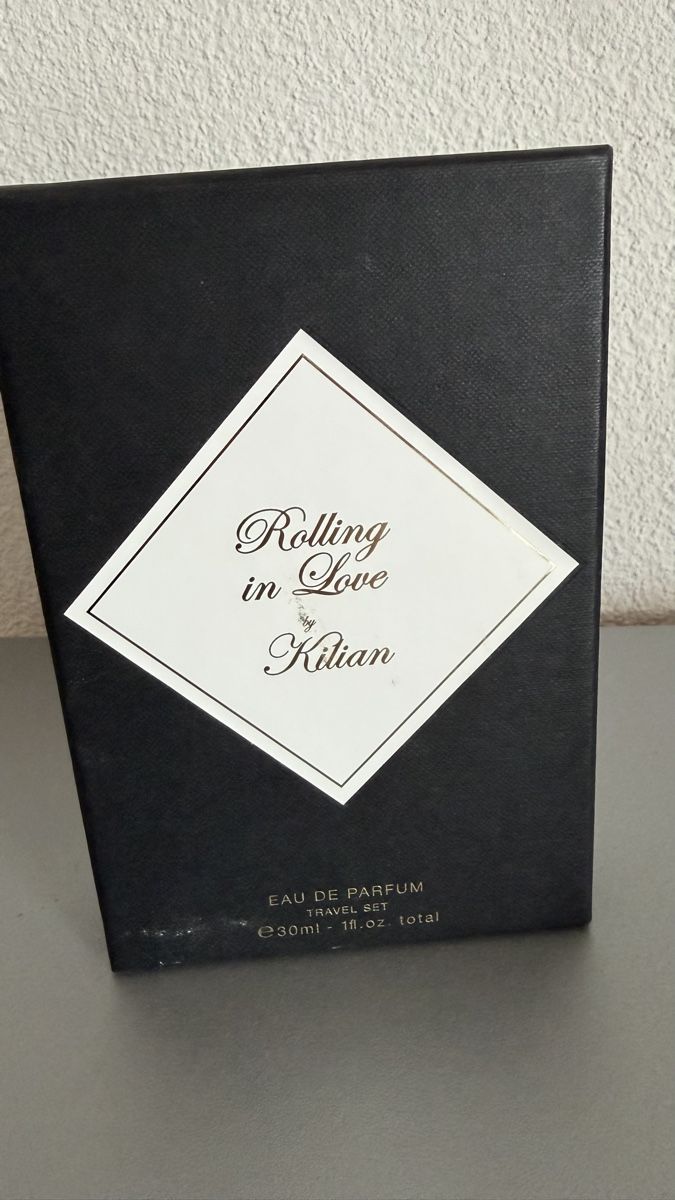 Kilian Profumi & Eau de Toilette: Kilian "Rolling in Love" 2 ml – Usato da Sursee venduto da nst_czk2