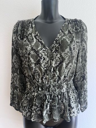h&m Bluse mit Schlangenmuster Gr 38