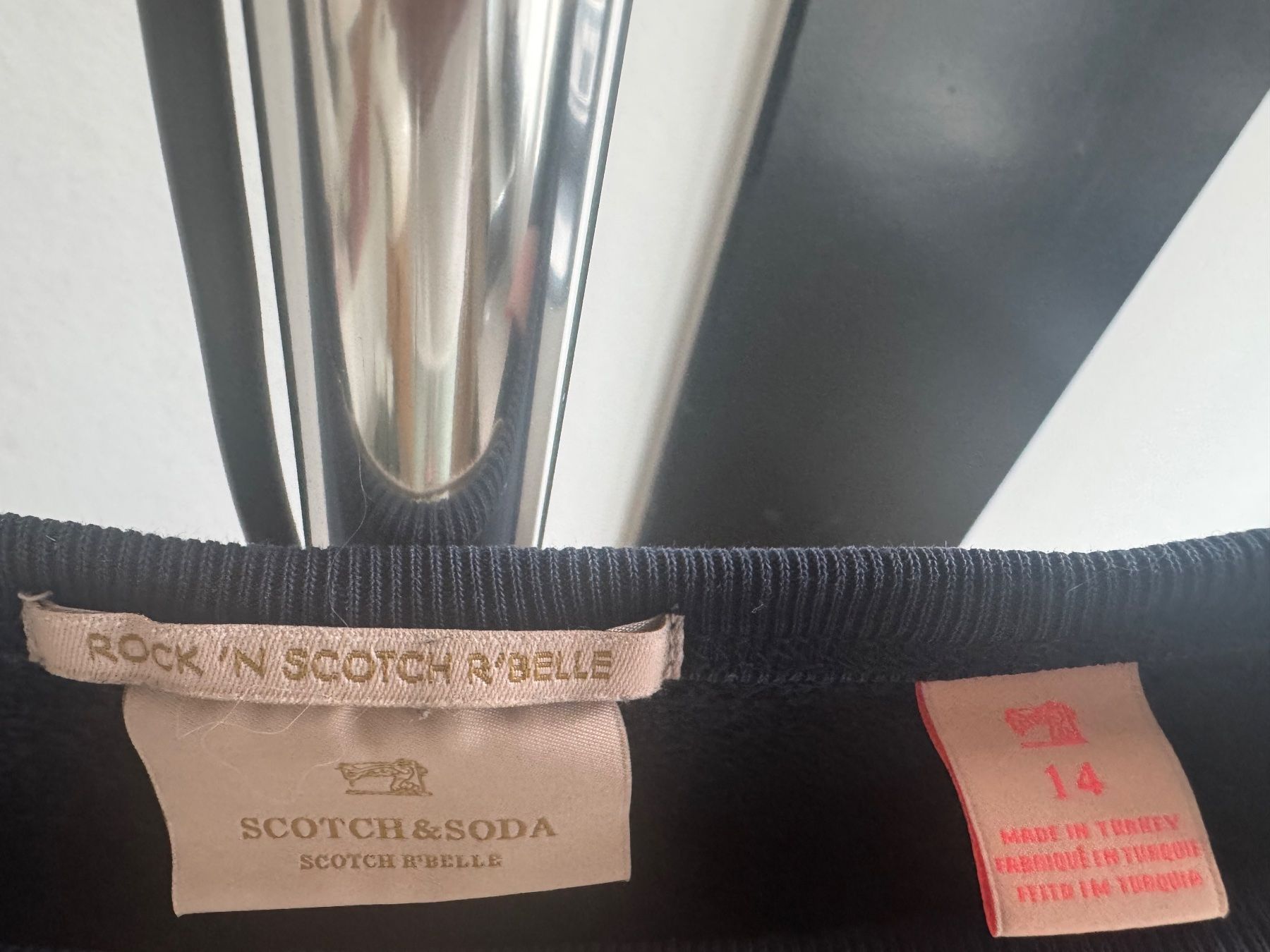Pullover & Sweatshirts: Scotch & Soda Sweatshirt Grösse ca. 152 – Gebraucht aus Zürich von froschchen79 4