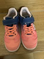 Hallenschuhe Sportschuhe Non marking Grösse 32