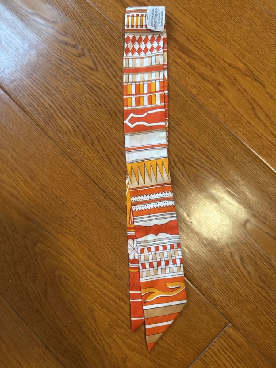 Foulard & Sciarpe: Hermes twilly  un peu sale – Usato da Davos Dorf venduto da gin_8k9d 6