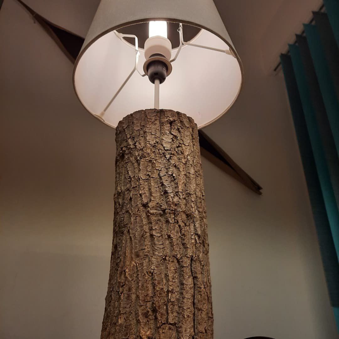Lampade: Tischlampe aus Holz - Log Lamp – Nuovo e nell'imballaggio originale da Zürich venduto da Miki_Schreiner 1