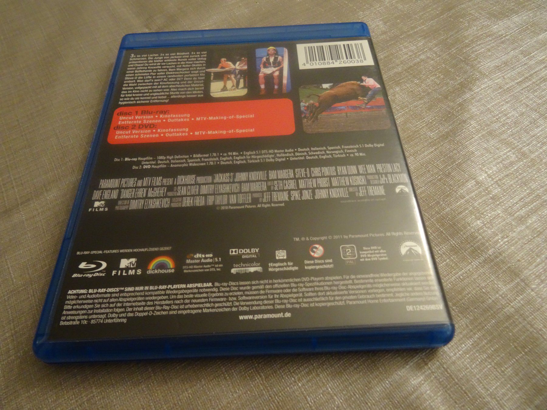 Tutti i DVDs: Jackass 3 - uncut Version - Blu-Ray & DVD – Usato da Olten venduto da Disc-Verkauf 2