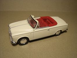 Peugeot 403 Cabriolet 1956-1960 creme         1:43 von NOREV