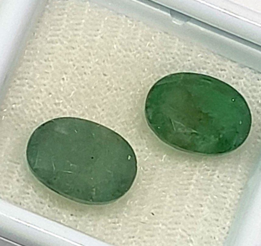 Edelsteine: 2x émeraudes 5.06 ct - Valeur 350.- Fr – Neu (gemäss Beschreibung) aus Grimisuat von Valgem 2