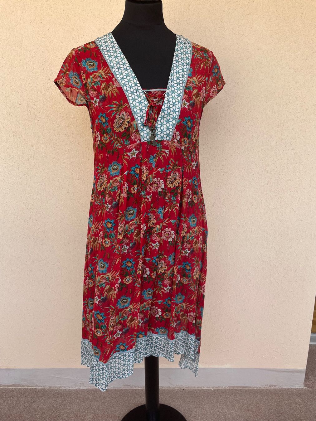 Kleider: Magnifique robe Nile, taille S – Gebraucht aus Vevey von chr_5pvx