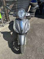 Piaggio Madley 125 