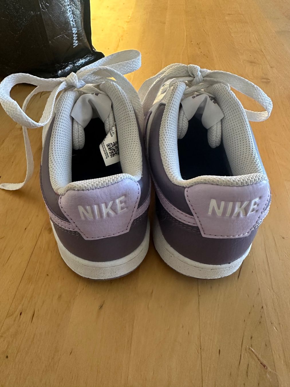 Nike Scarpe per ragazze: Nike Schuhe – Nuovo (secondo la descrizione) da Krauchthal venduto da Sukra1 2