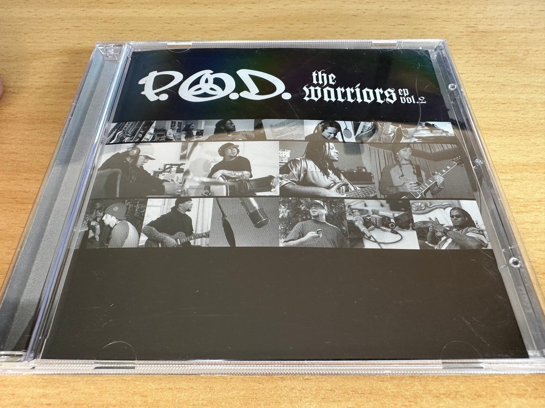 CDs: P.O.D. – The Warriors EP Vol. 2 – Gebraucht aus Rikon im Tösstal von Alpenmutz