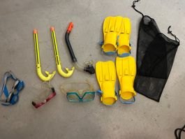 Taucher-Set (Flossen, Schnorchel etc.) Kit de plongée