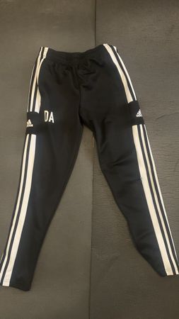 Adidas Trainingshose Grösse 152 cm