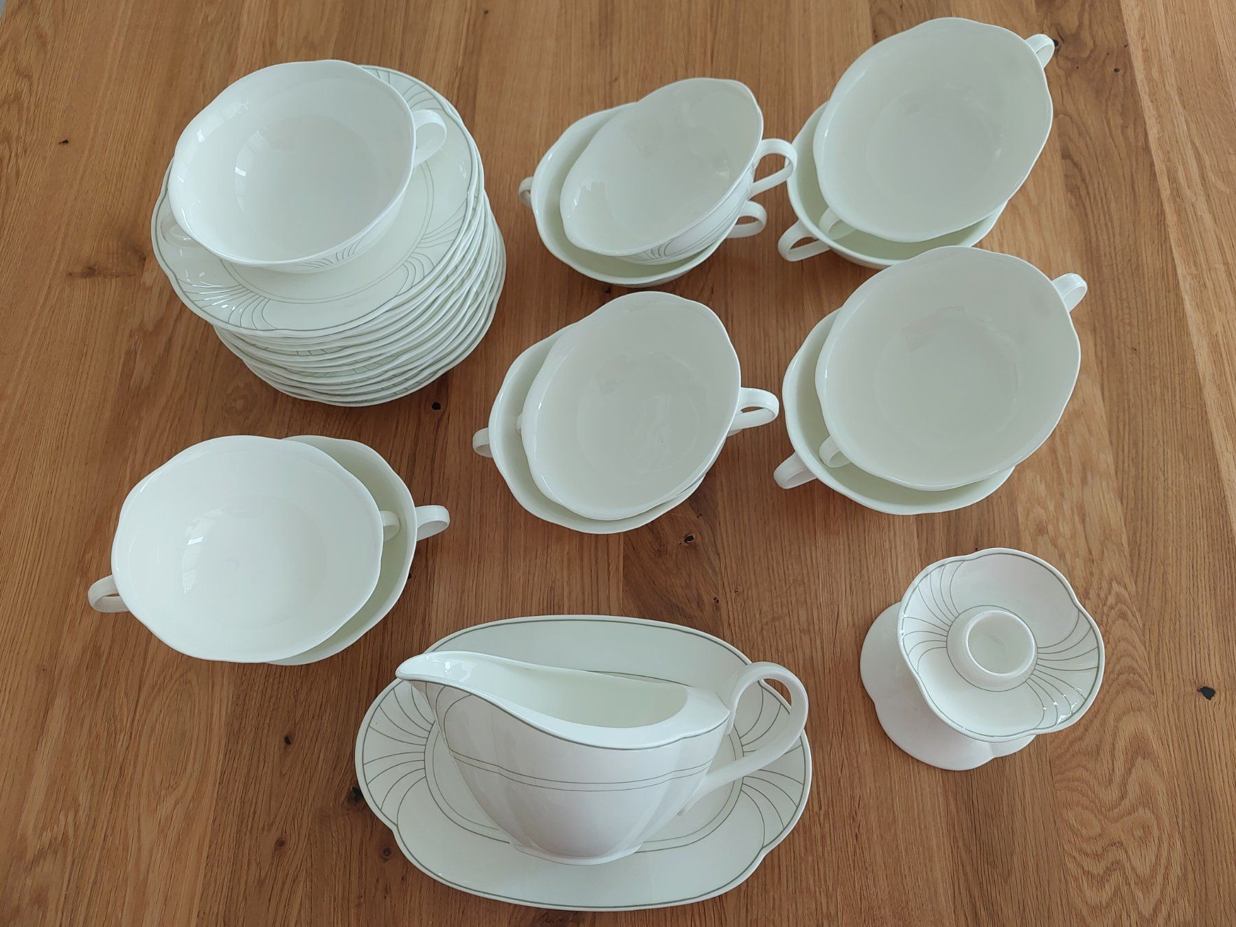 Villeroy & Boch Set di piatti: Villeroy & Boch Geschirrset "Piano" – Usato da Baldegg venduto da collect.hub 5