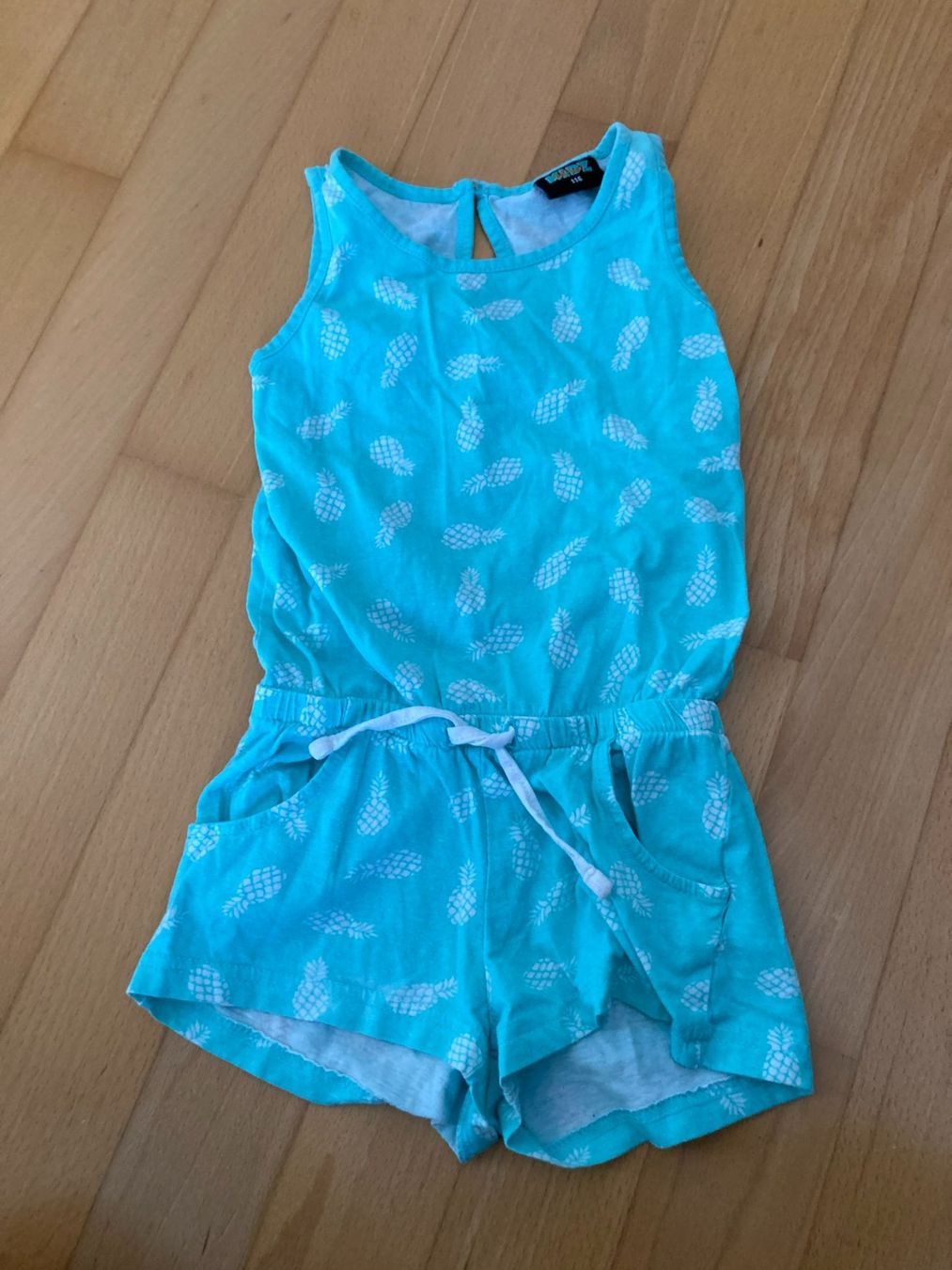 Jumpsuits: 2 Sommer-Jumpsuits – Gebraucht aus Muttenz von Juvenile33 1