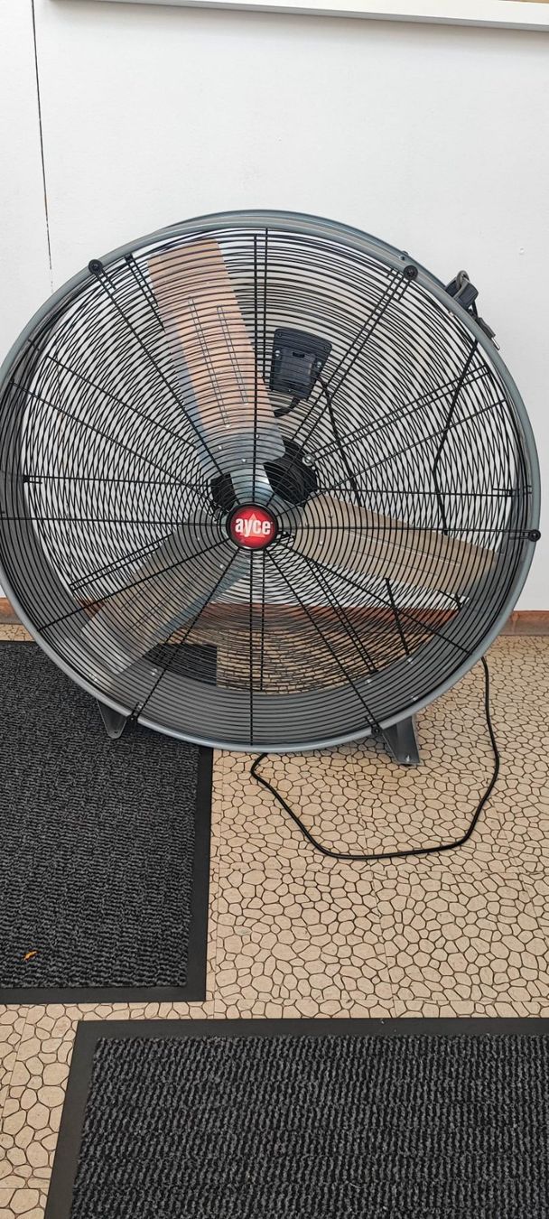 Ventilatoren: Ventilator  Industrie – Gebraucht aus Bad Zurzach von Lenny2817