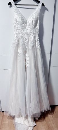 Traumhaftes Brautkleid Gr.38 NEU