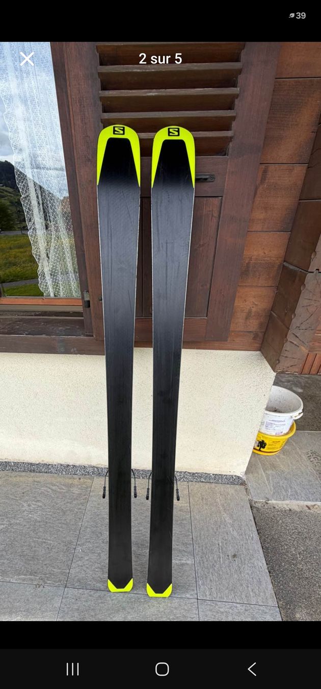 Salomon Skis: Ski randonnée freeride avec fixations et peaux  – Gebraucht aus Monthey von Chez-Dani-81 3