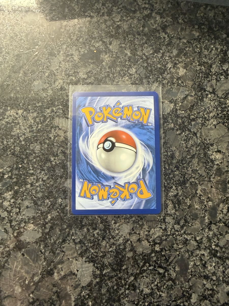 Pokémon Carte collezionabili: Golett 122/086 EN – Usato da Gränichen venduto da eni_vn8k 1