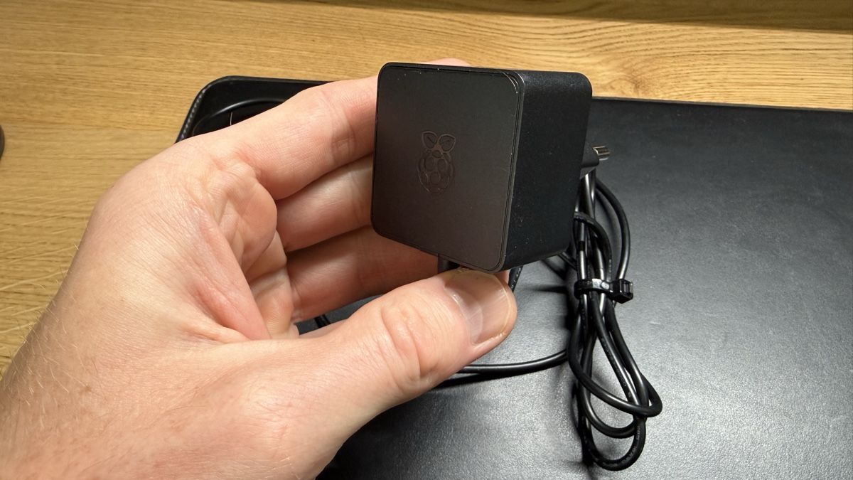 Raspberry Pi PC: Raspberry Pi 4 8GB Model B + Argon m.2 case + 512Gb SSD + PS – Usato da Langnau am Albis venduto da sergir 3