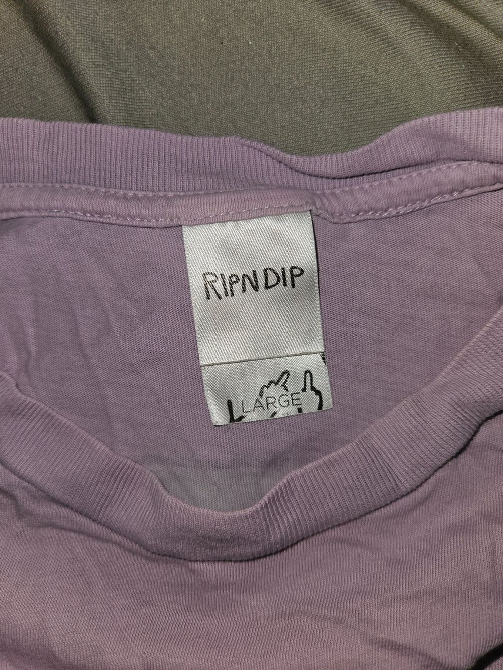 Ripndip Maglioni & Felpe: Frida Kahlo Rip n Dip Longsleeve – Usato da Wallisellen venduto da geo_775n 2
