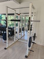 Squat Rack / Kniebeugenständer