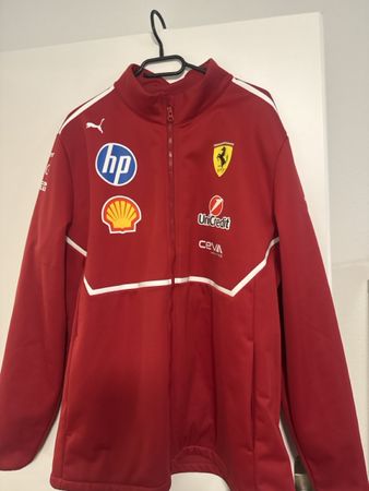 Ferrari F1 Jacke Puma, Grösse XXL, Rot, Top Zustand!