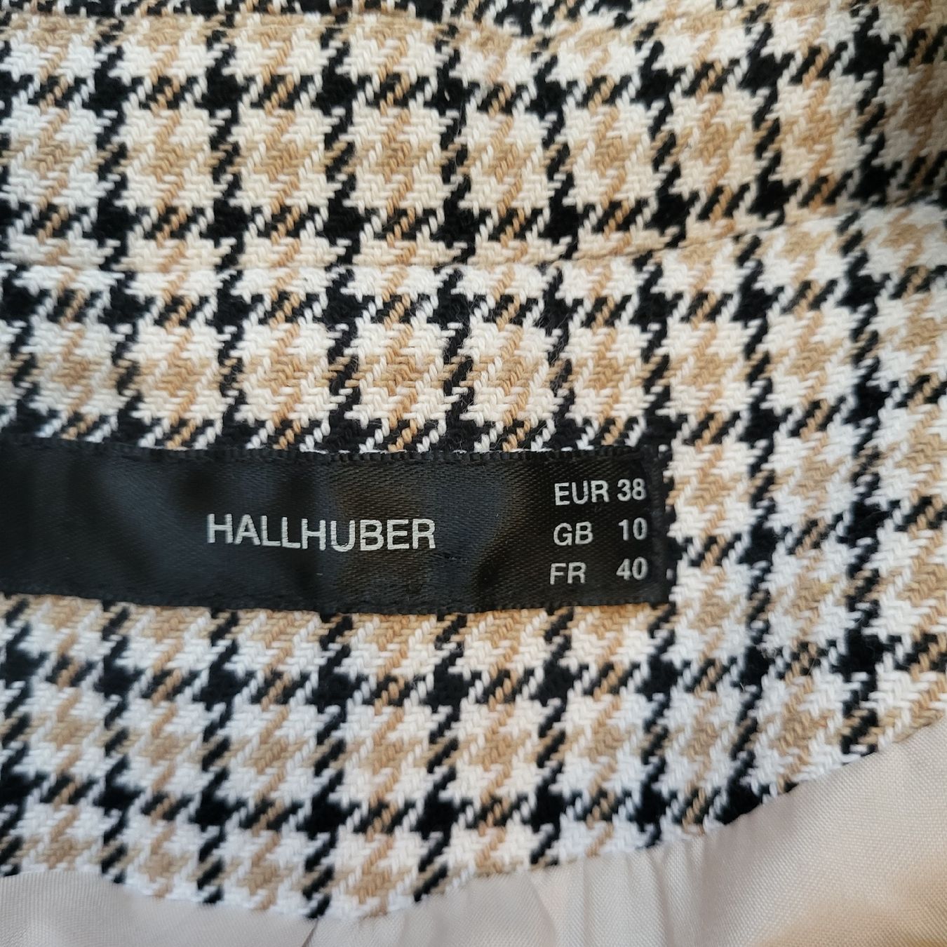 Hallhuber Jacken: Hallhuber-Blazer kariert (38) – Gebraucht aus Malans GR von caroline_F.85 2