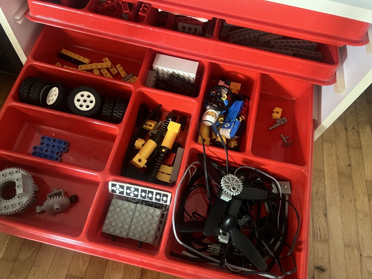 Lego Kit di costruzioni: Grand lot LEGO Technic + rangement complet – Usato da Ipsach venduto da Worrior23 2
