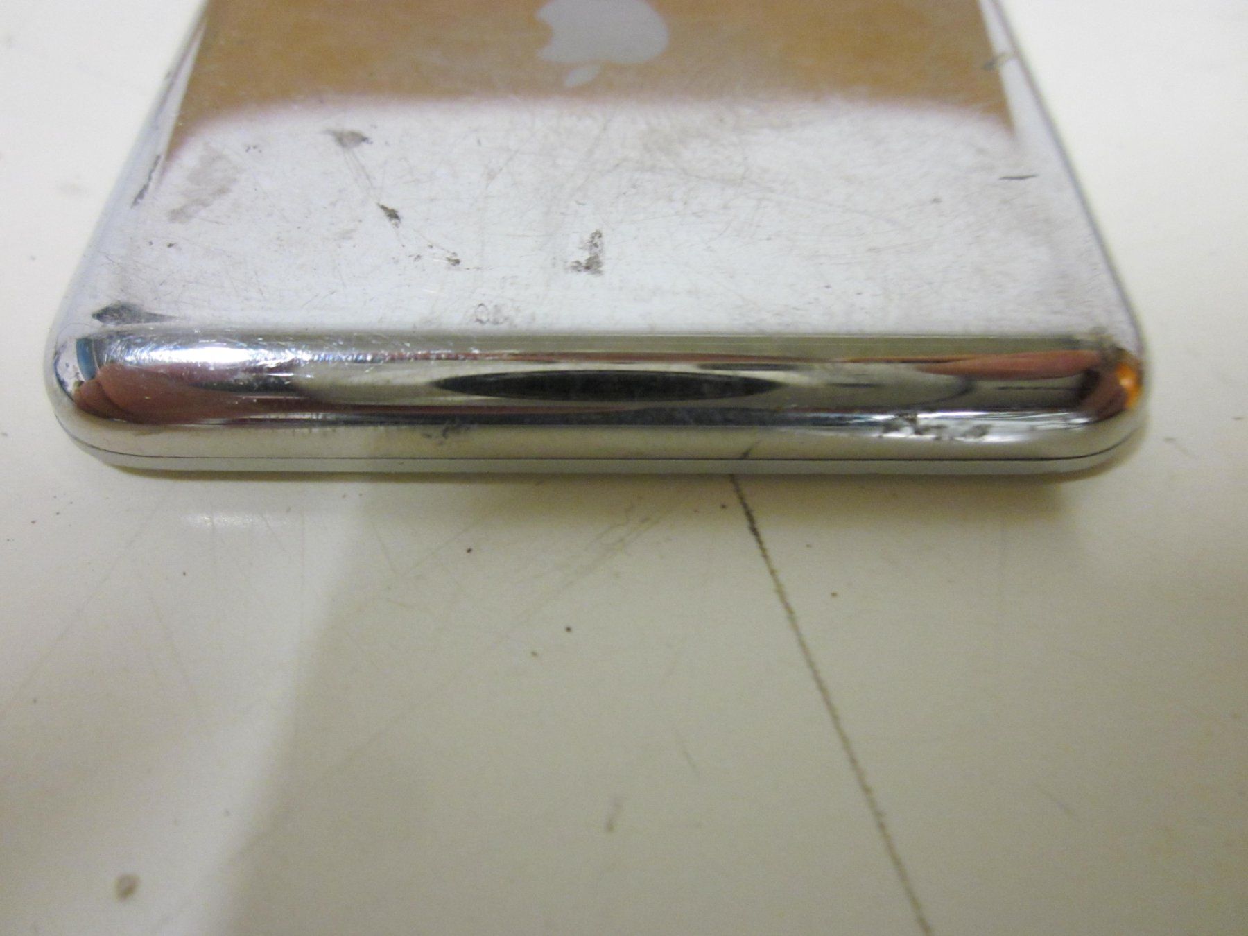Apple Lettore multimediale portatile: I POD Nano A 1236 4GB – Difettoso da Grand-lancy venduto da kohler333 4