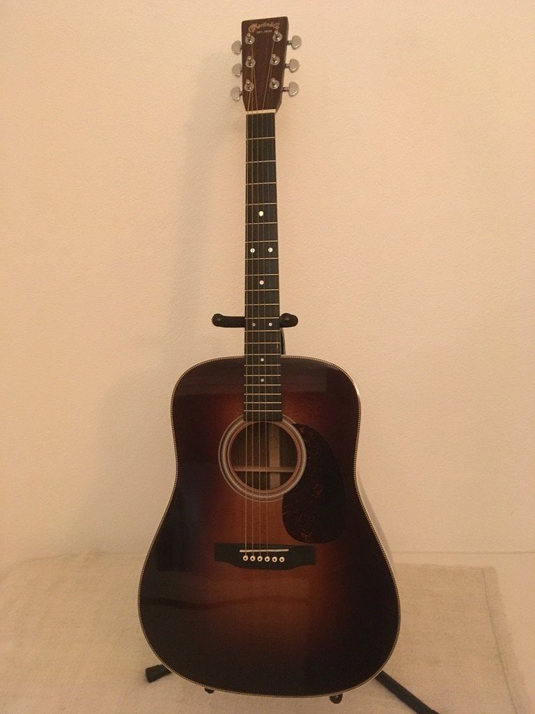 Martin & Co. Strumenti musicali: Martin HD28 Sunburst (LR Baggs) – Usato da melano venduto da Georges.G