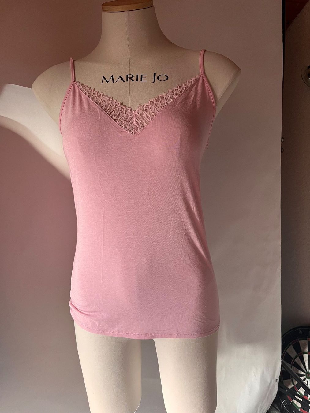 Triumph Tops: TRIUMPH, Camisole AURA SPOTLIGHT, Grösse 40, Farbe Hellrosa – Neu und originalverpackt aus Rudolfstetten von gst_g7xl