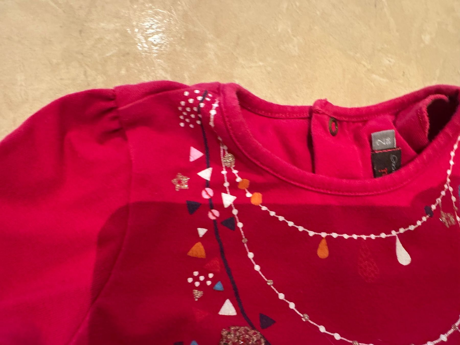 Catimini Blusen, T-Shirts & Tops: Catimini supersüsss Shirt, 2J 92 – Gebraucht aus Klingnau von Markus14 2
